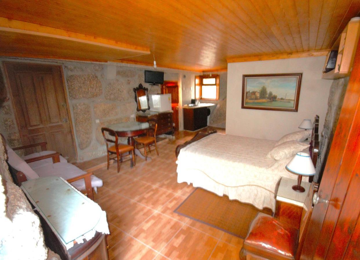 Quinta Da Veiga E Malhadoira Hostal Vieira do Minho Exterior foto